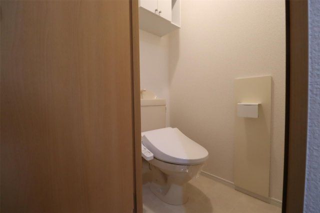トイレ　※同物件別室参考写真