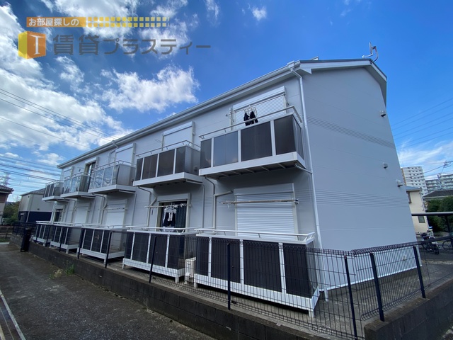 建物外観　南東向きで朝日が差し込みますよ。