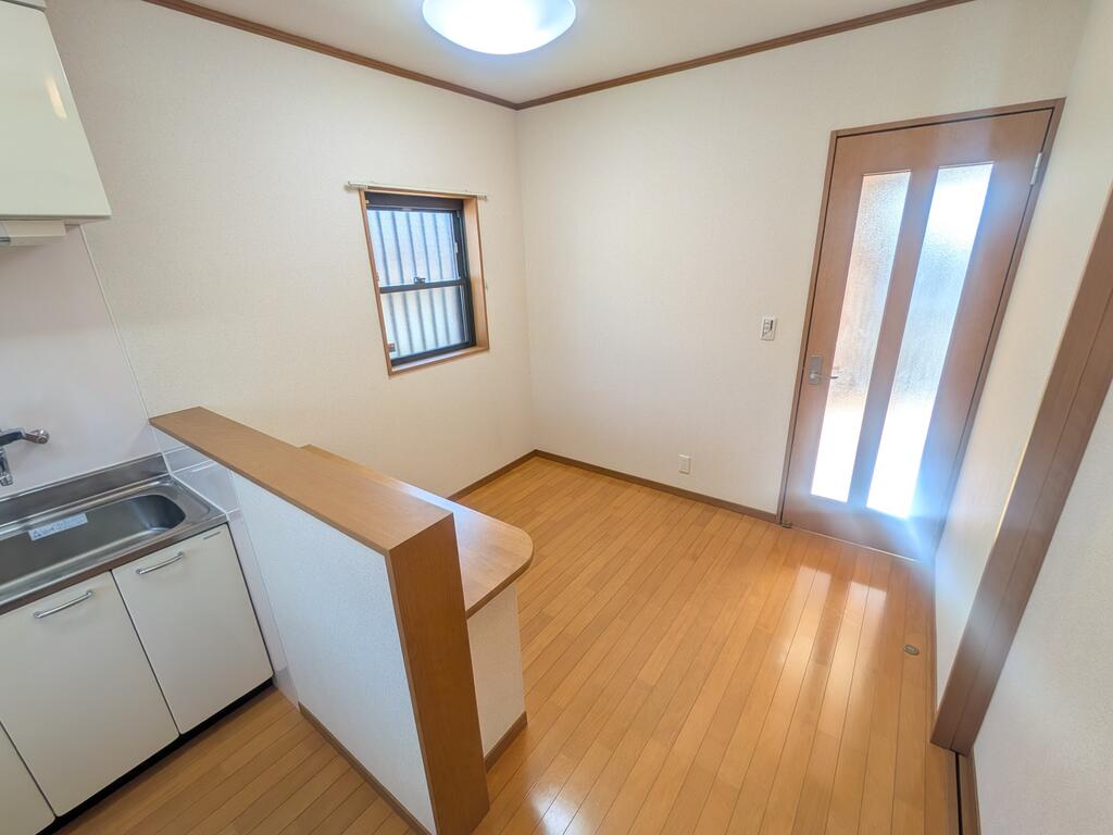 その他部屋・スペース　ダイニングキッチン6帖