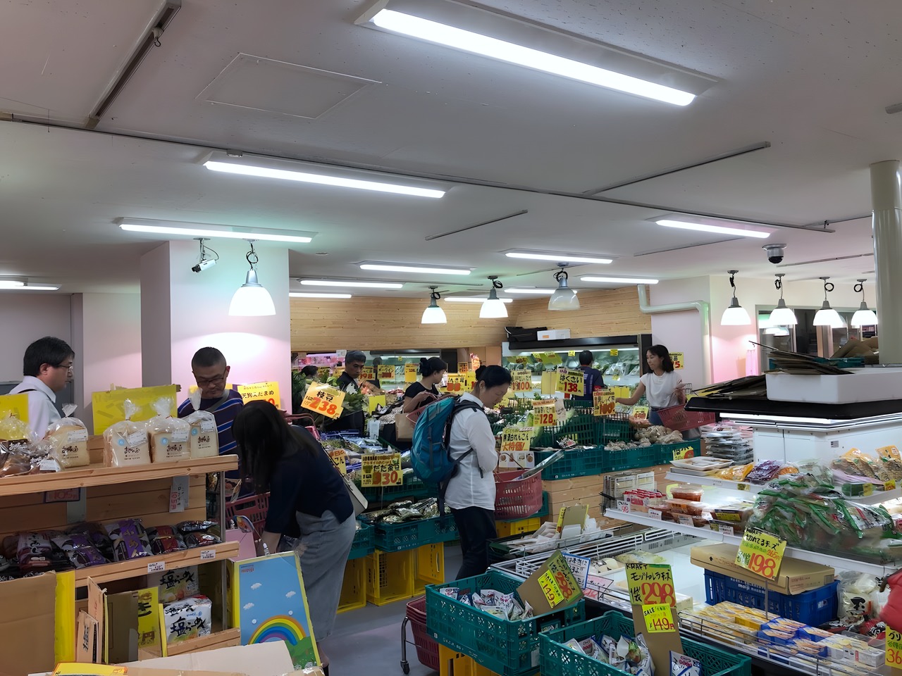 スーパー　生鮮市場アキダイ 荻窪店（スーパー）まで100m