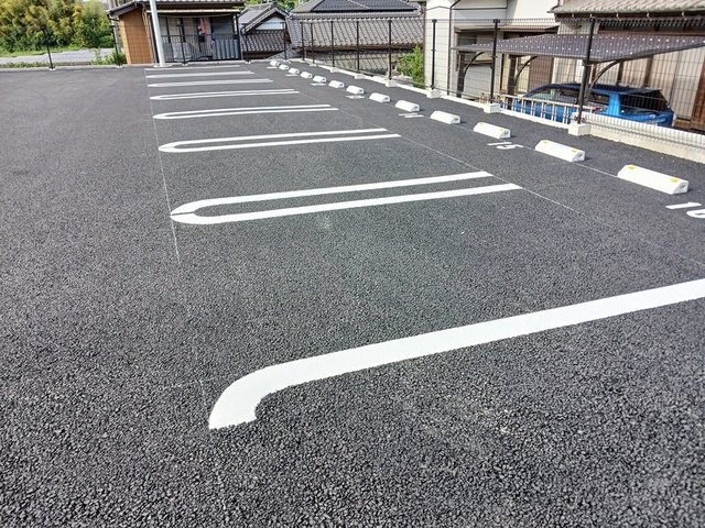 駐車場　駐車スペースもあります