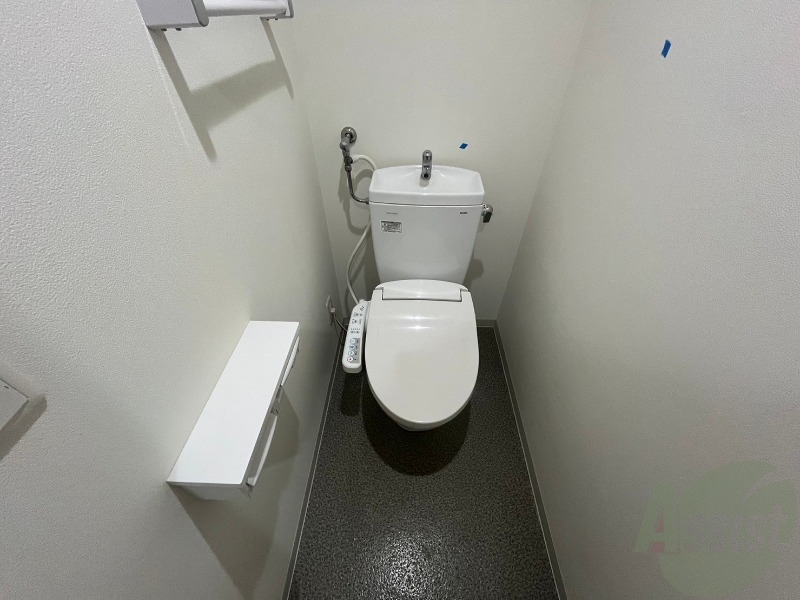 トイレ　ウォシュレット機能がついたトイレ。安心して使用できますね。
