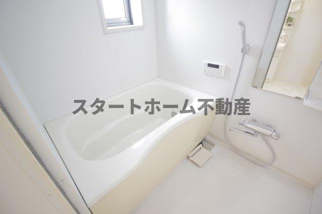 バス・シャワールーム　日々の疲れを癒すお風呂付です