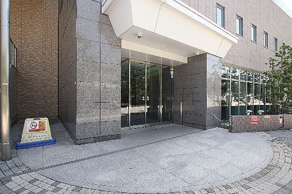 エントランス　アトラスブランズタワー三河島　荒川区東日暮里6