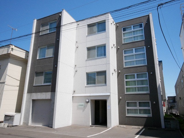 建物外観　人気のデザイナーズマンションです☆