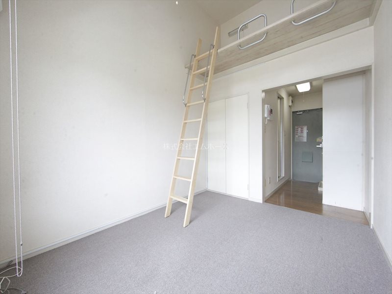 その他　洋室6.0帖　エアコン完備　ロフト付き