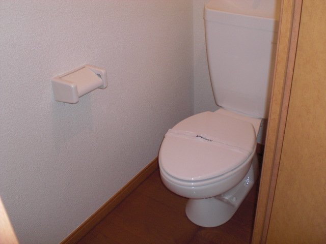 トイレ　同じタイプのお部屋の写真です
