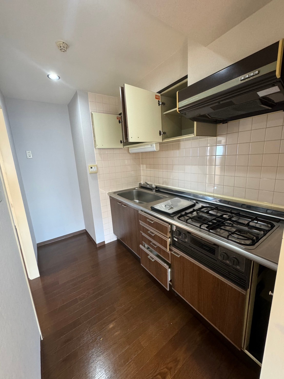 キッチン　※室内写真は別部屋参照