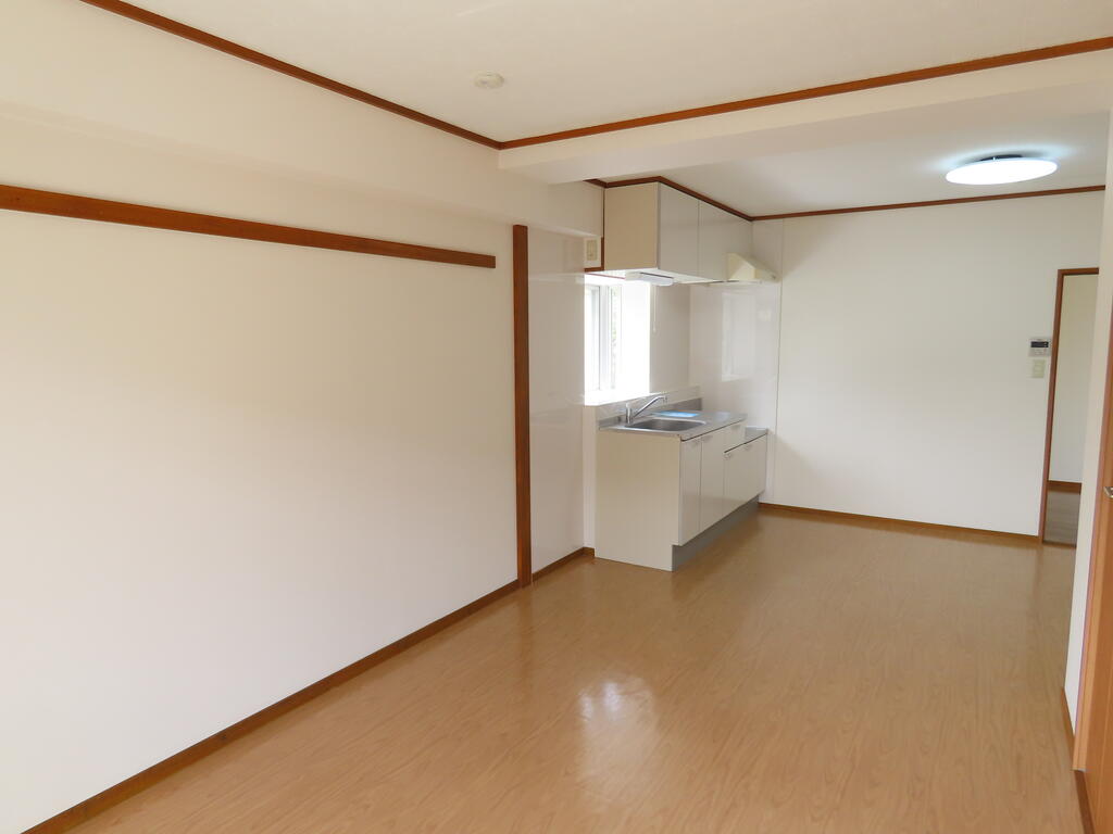田園清水マンションの居間写真