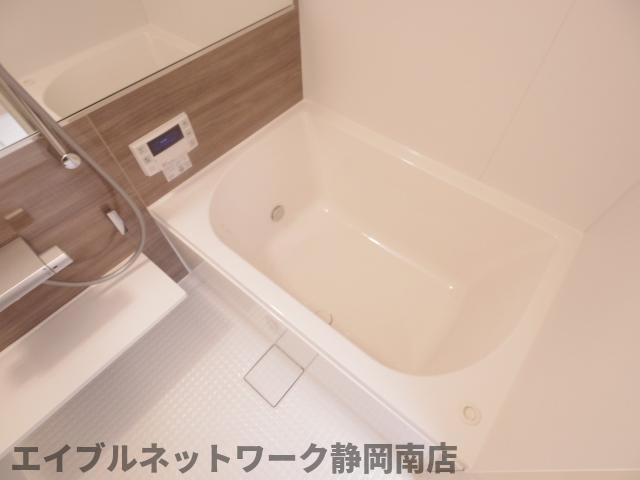 バス・シャワールーム　お風呂です