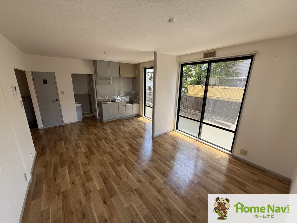 居室・リビング　明るいＬＤＫ