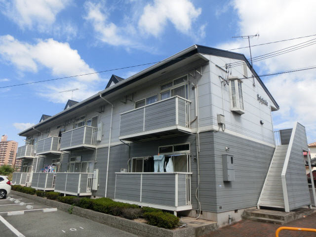 加古郡播磨町古田のアパートの建物外観