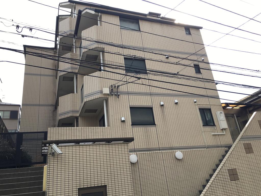 神奈川県横浜市青葉区つつじが丘（マンション）の賃貸物件の外観