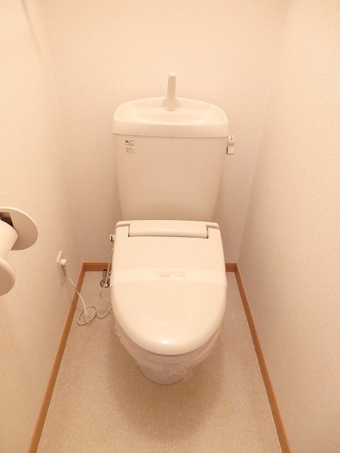 【広島市東区馬木のアパートのトイレ】