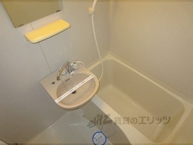 バス・シャワールーム　ユニットバス