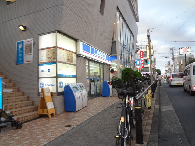 【世田谷区奥沢のマンションのコンビニ】