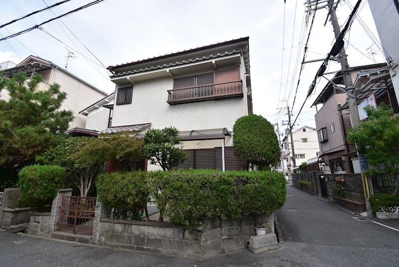 田井町貸家の建物外観