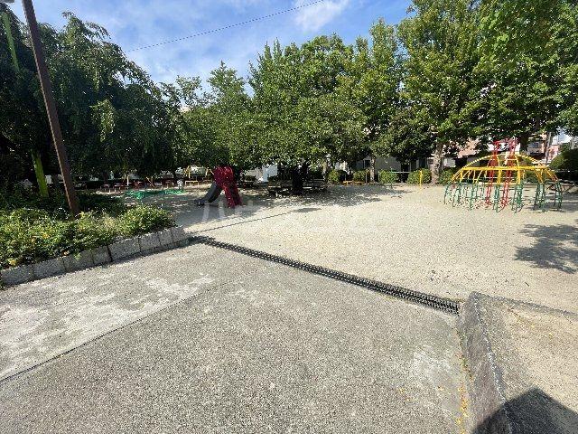 【アネシア一社の公園】