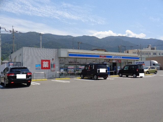 コンビニ　ローソン四国中央中曽根溝又店（コンビニ）まで500m