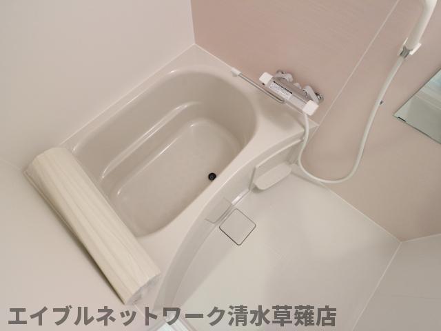 バス・シャワールーム　日々の疲れを癒すお風呂付です