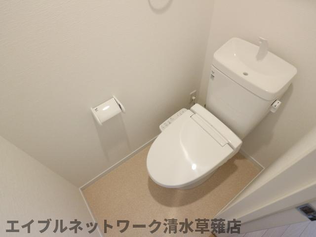 トイレ　トイレもきれいです
