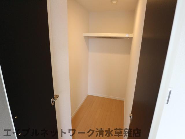 収納　ちょっとした収納スペースも充実しています