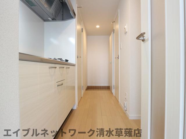 その他部屋・スペース　明るい色調の室内です