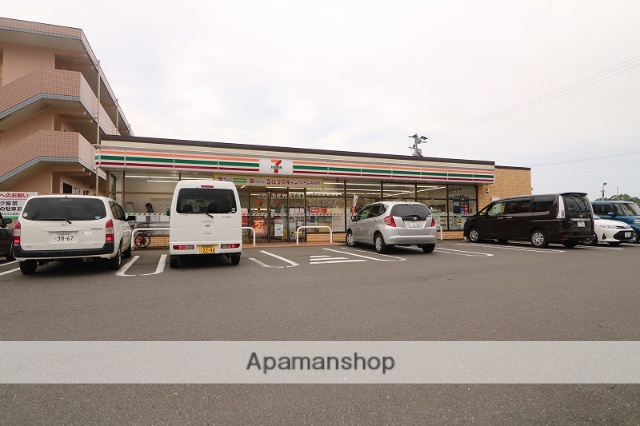 コンビニ　セブンイレブン鹿屋今坂店（コンビニ）まで600m