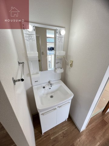 洗面設備　エアコンです