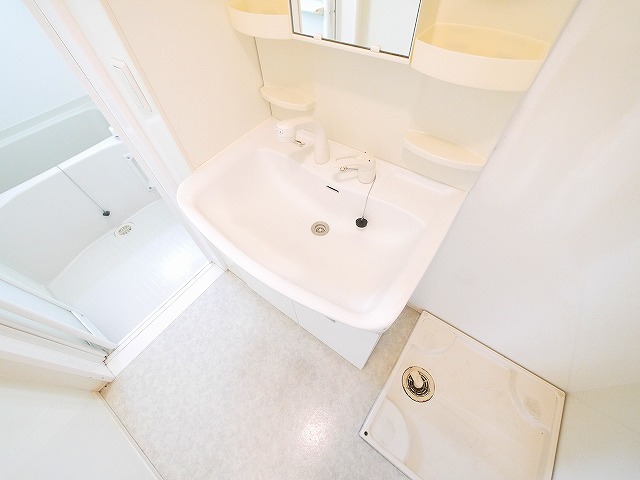 洗面設備　忙しい朝には欠かせない洗面所です