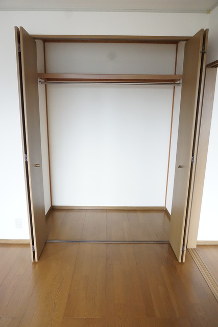 収納　北側洋室のクローゼット