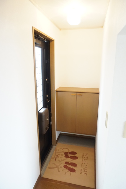 玄関　シューズボックス付きの玄関