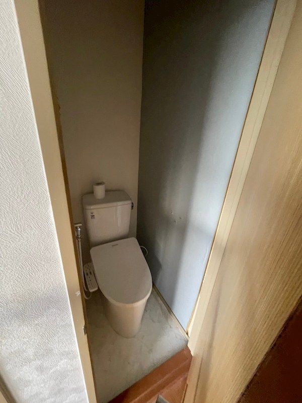 トイレ　他室参照