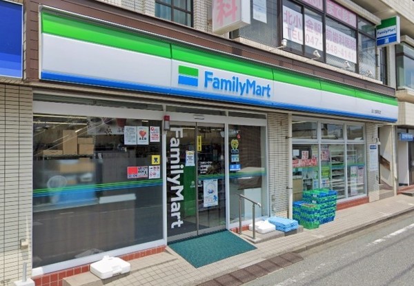 コンビニ　ファミリーマート北小金駅前店（コンビニ）まで1057m