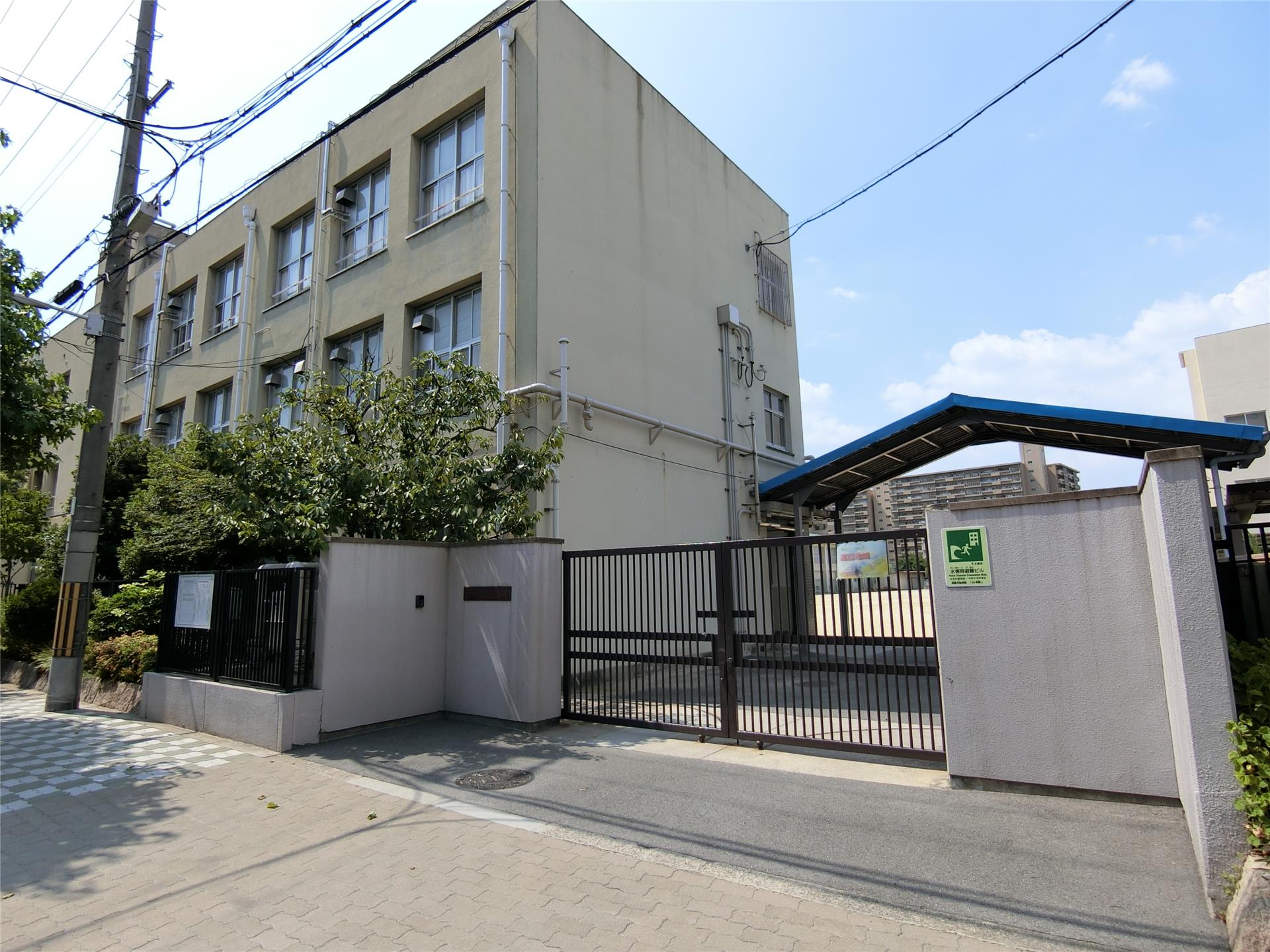 小学校　茨田南小学校（小学校）まで230m