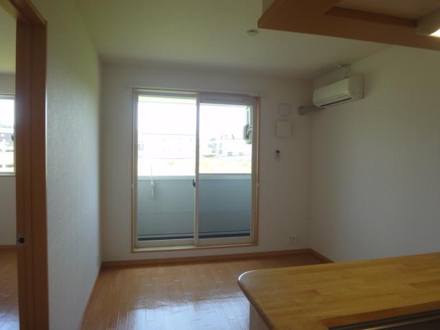 居室・リビング　リビング