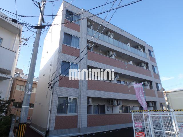 建物外観　オートロックのマンションタイプ。