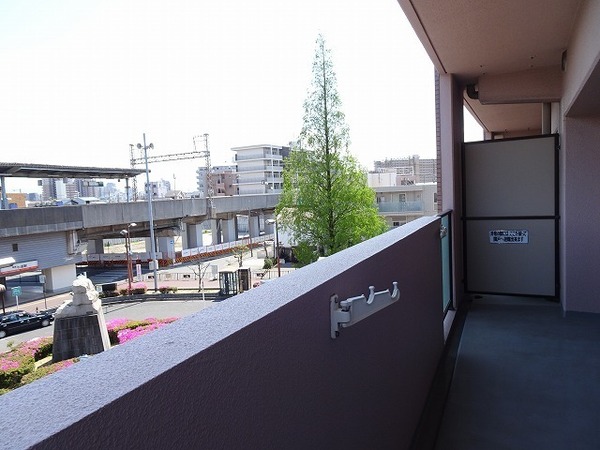 バルコニー　広々バルコニーです！