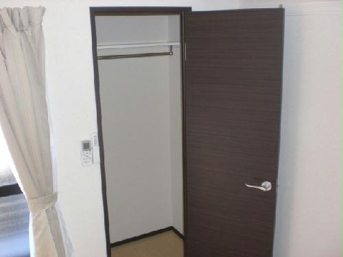 収納　クローゼットです