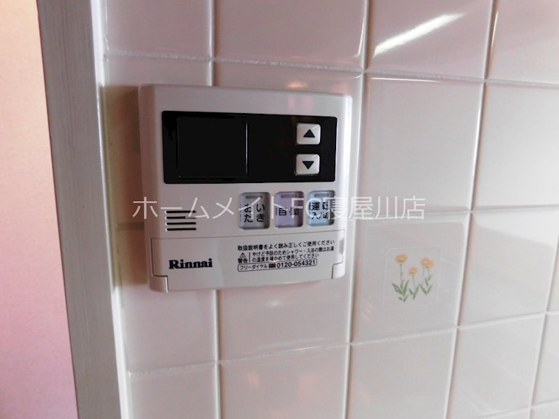 その他設備　給湯機