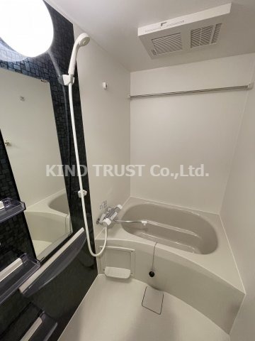 バス・シャワールーム　お風呂で日々の疲れを落としましょう