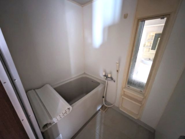 バス・シャワールーム　2025年9月撮影※現況を優先します。