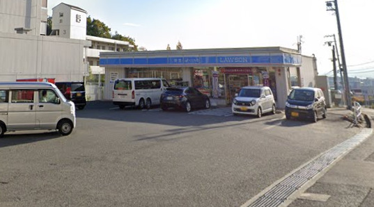 コンビニ　ローソン 須磨白川台四丁目店（コンビニ）まで602m