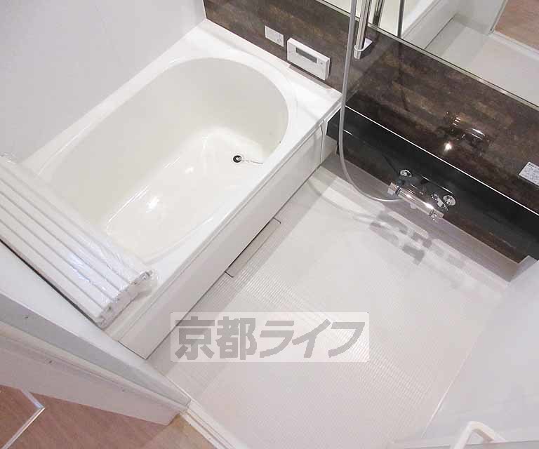 バス・シャワールーム　広いお風呂！