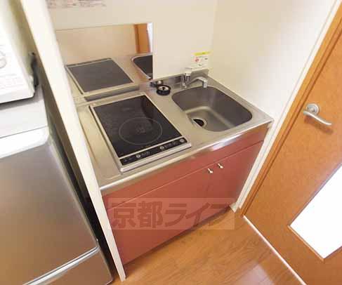 キッチン　ＩＨコンロ付きのキッチンです。