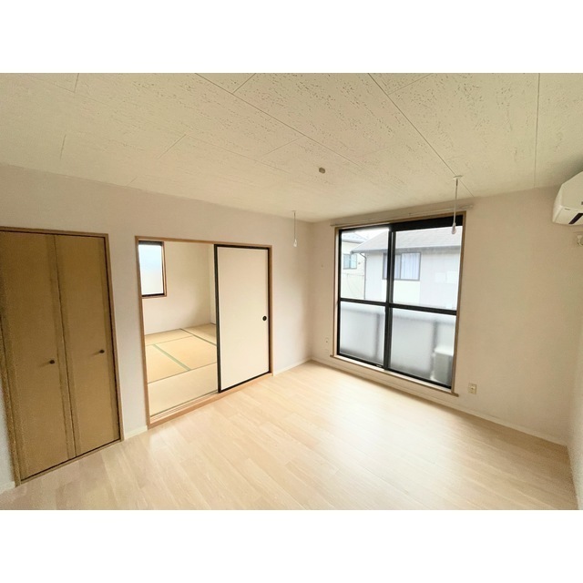 居室・リビング　13帖のLDK