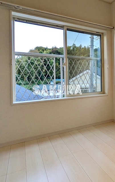 居室・リビング　開放感のあるゆったりとしたお部屋です♪