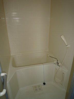 バス・シャワールーム　浴室