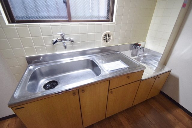 キッチン　2口コンロ設置可！