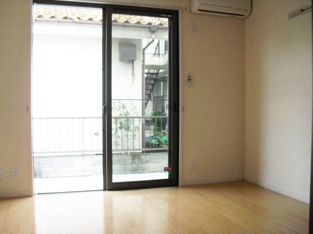 居室・リビング　★洋室6.3帖★